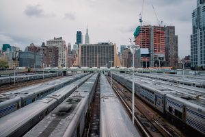 Infrastructure intérieure et influence mondiale.: L’expansion de la technologie ferroviaire à grande vitesse en Chine