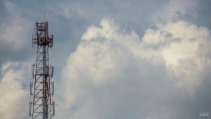 La transformation de l’infrastructure des télécommunications en Syrie sous Assad : modernisation pré-guerre et surveillance numérique de l’opposition.